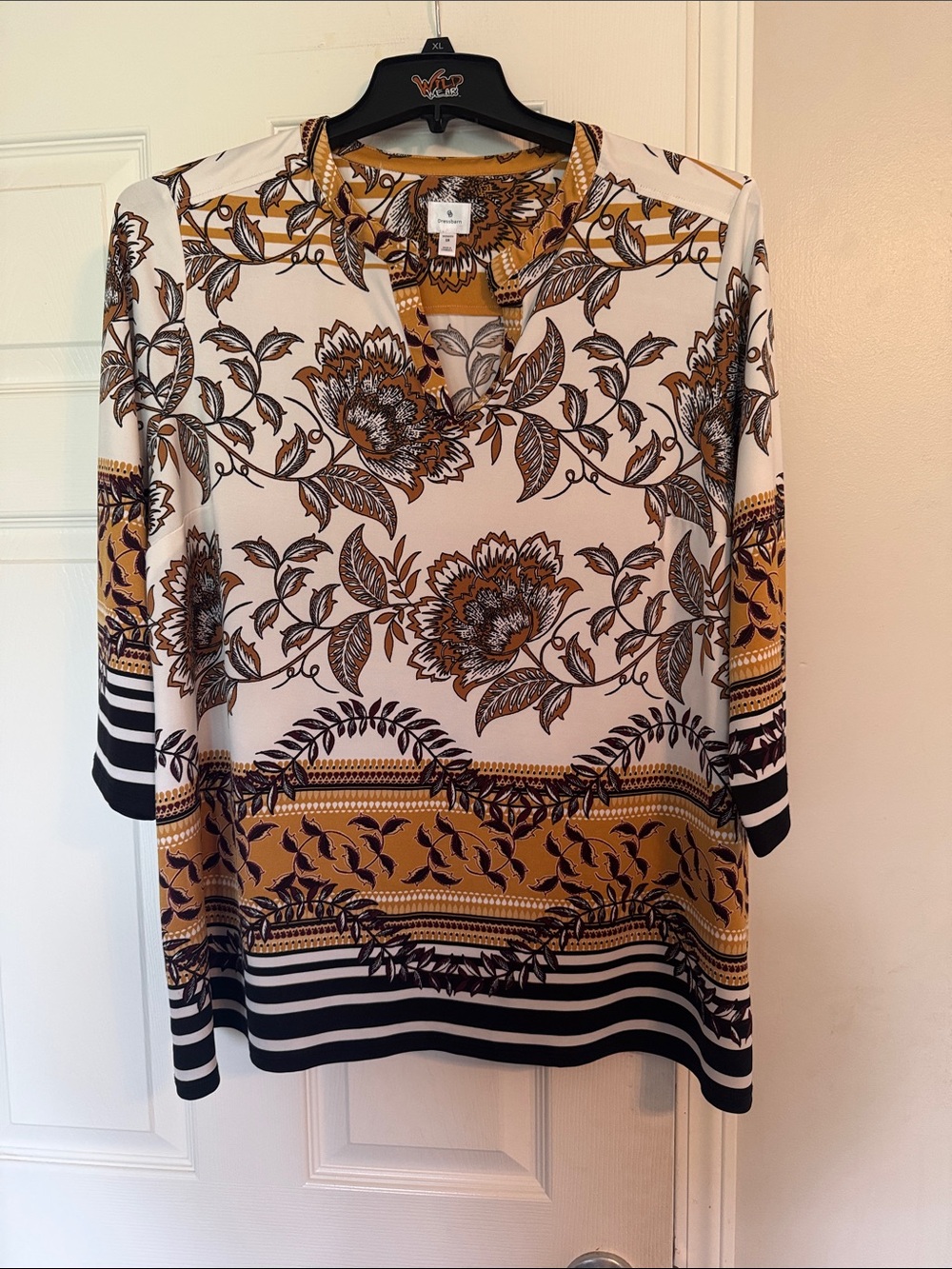 dressbarn White, Mustard & Black Floral Border V-Neck Tunic